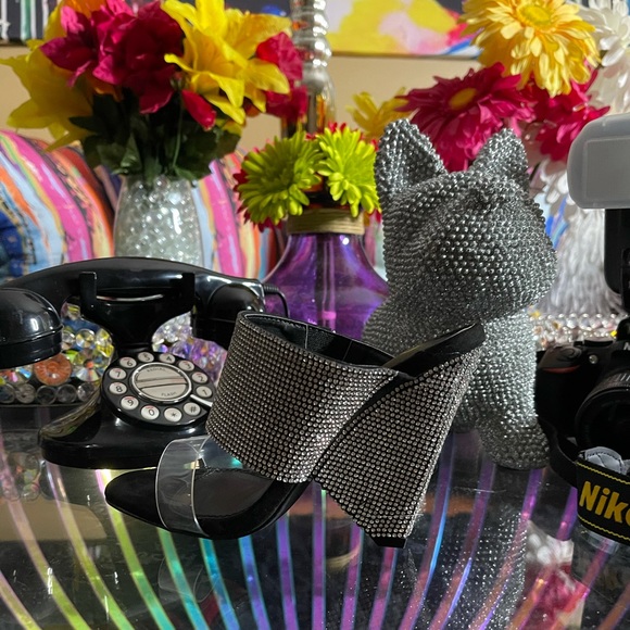 JAZZ! - Picture 2 of 2